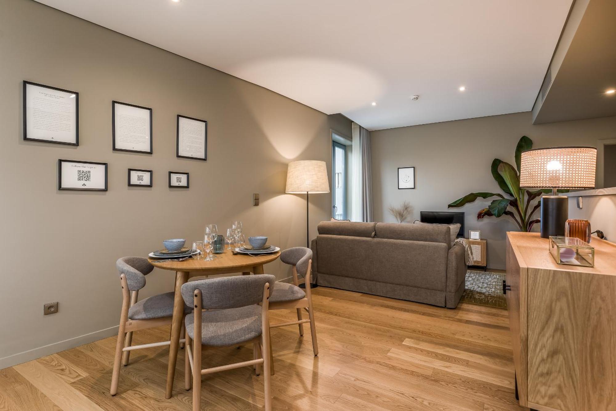 Apartahotel Legends House By Sweet